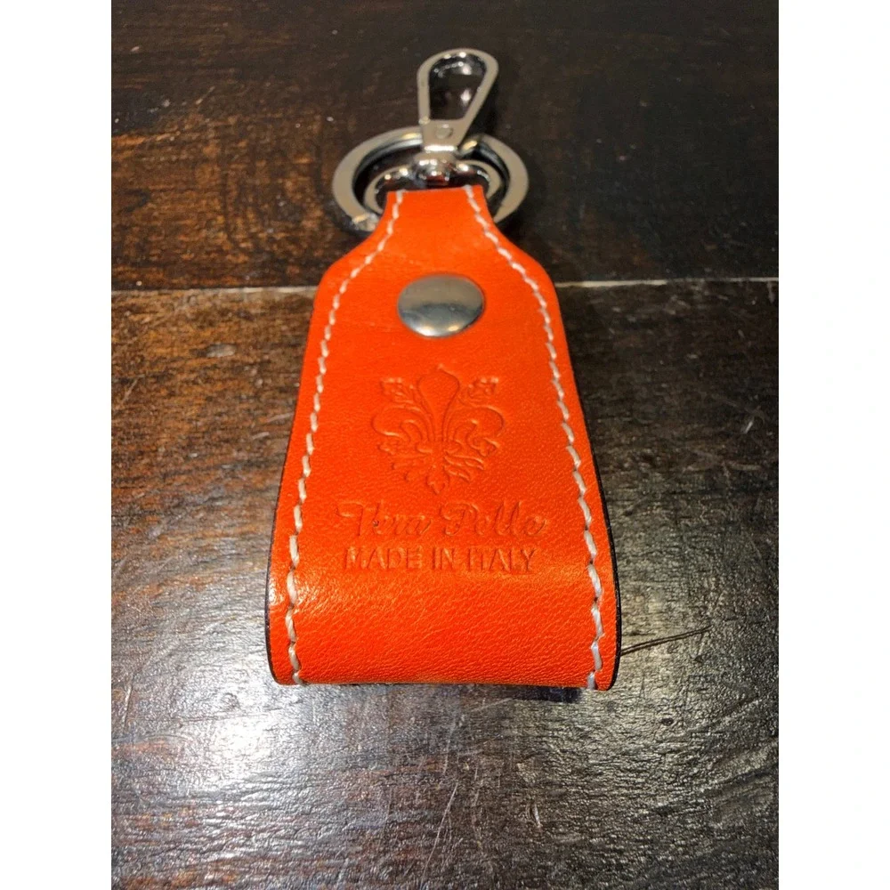 Vera Pelle Orange Leather Keychain Made in‎ Italy Belt Loop Key Fob Silver Clasp